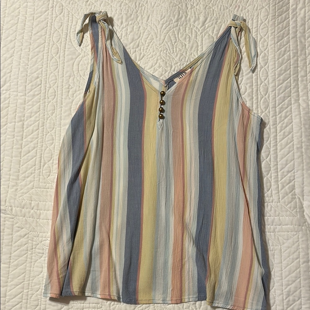 A.N.A. Beachy Top with Button and Tie Details